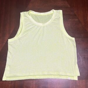 Lululemon top